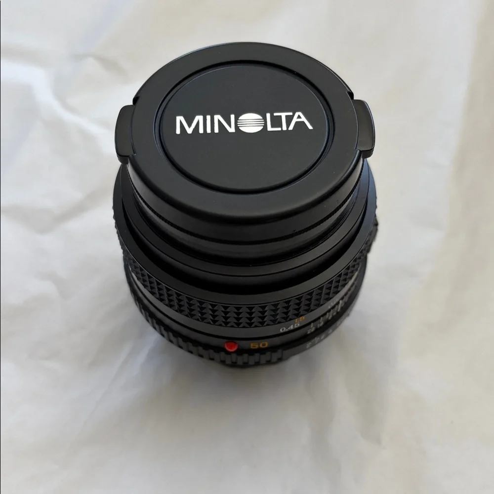 Sakar for Minolta 28mm f/2.8 Wide-Angle Lens